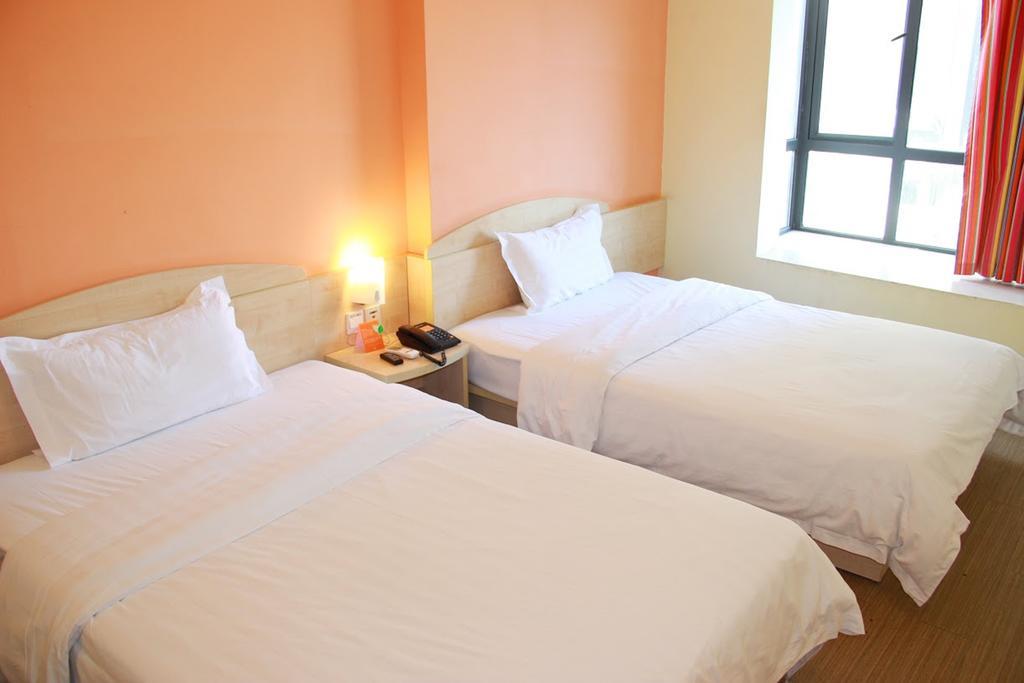 7Days Inn Dongguan Nan Chen Extérieur photo