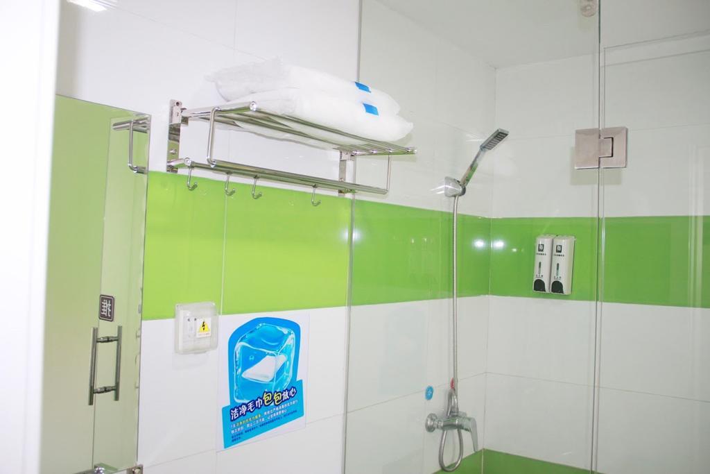 7Days Inn Dongguan Nan Chen Extérieur photo